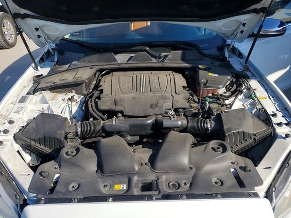 2015 JAGUAR XJ XJL Porfolio