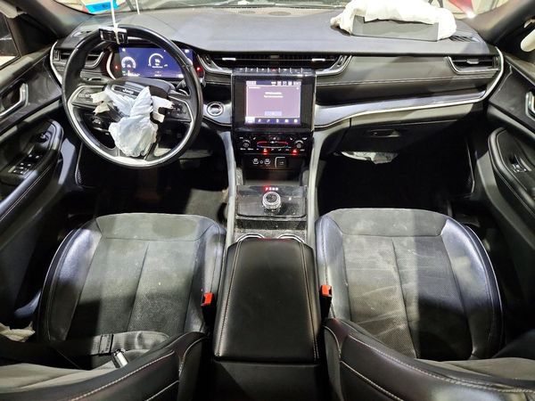 2021 JEEP GRAND CHEROKEE Laredo