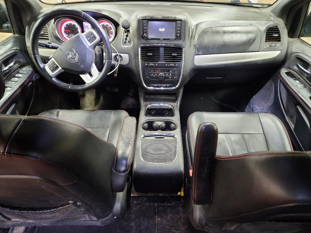 2016 DODGE GRAND CARAVAN R/T