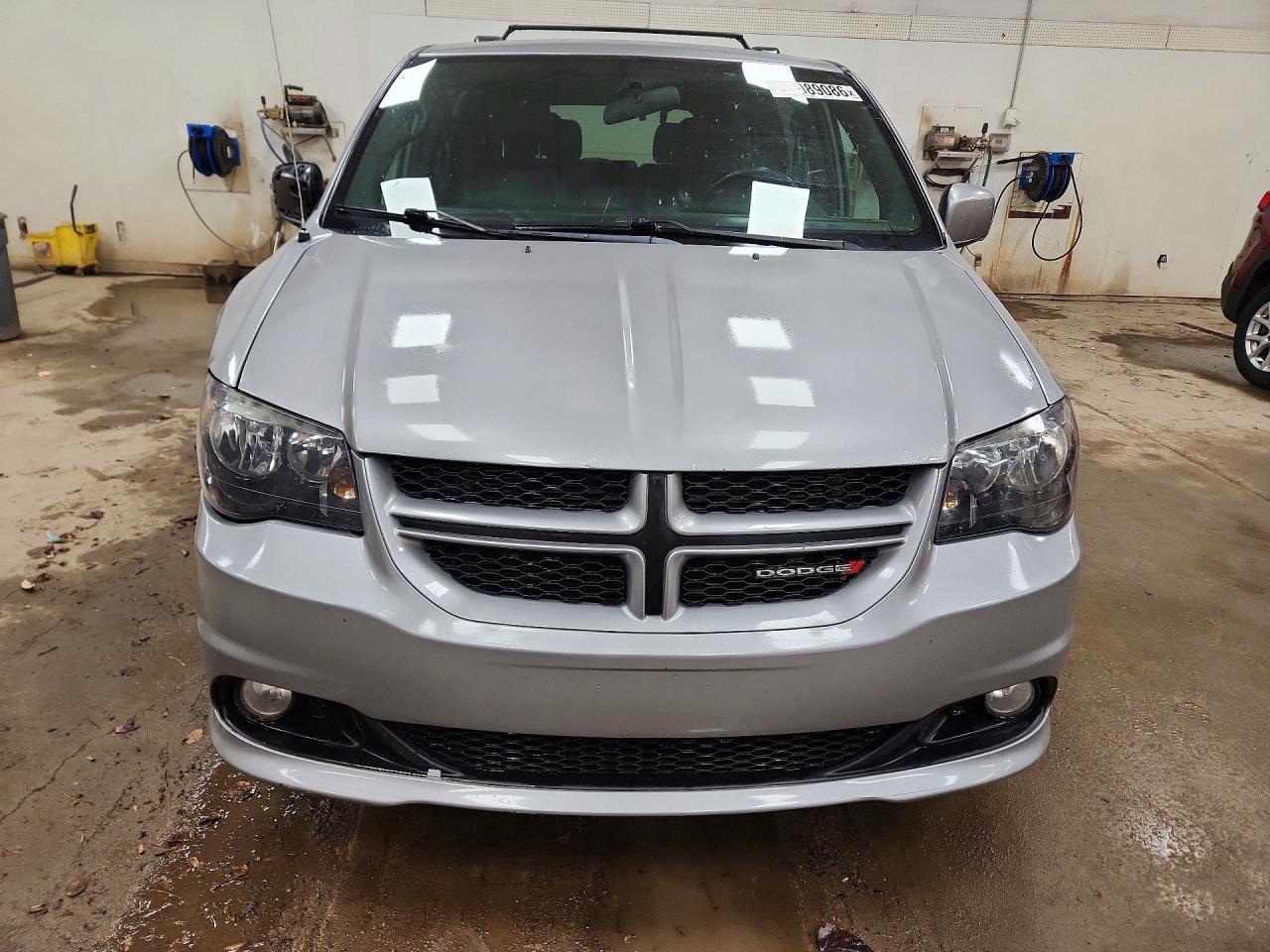 2016 DODGE GRAND CARAVAN R/T