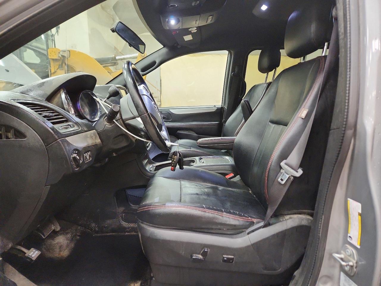 2016 DODGE GRAND CARAVAN R/T