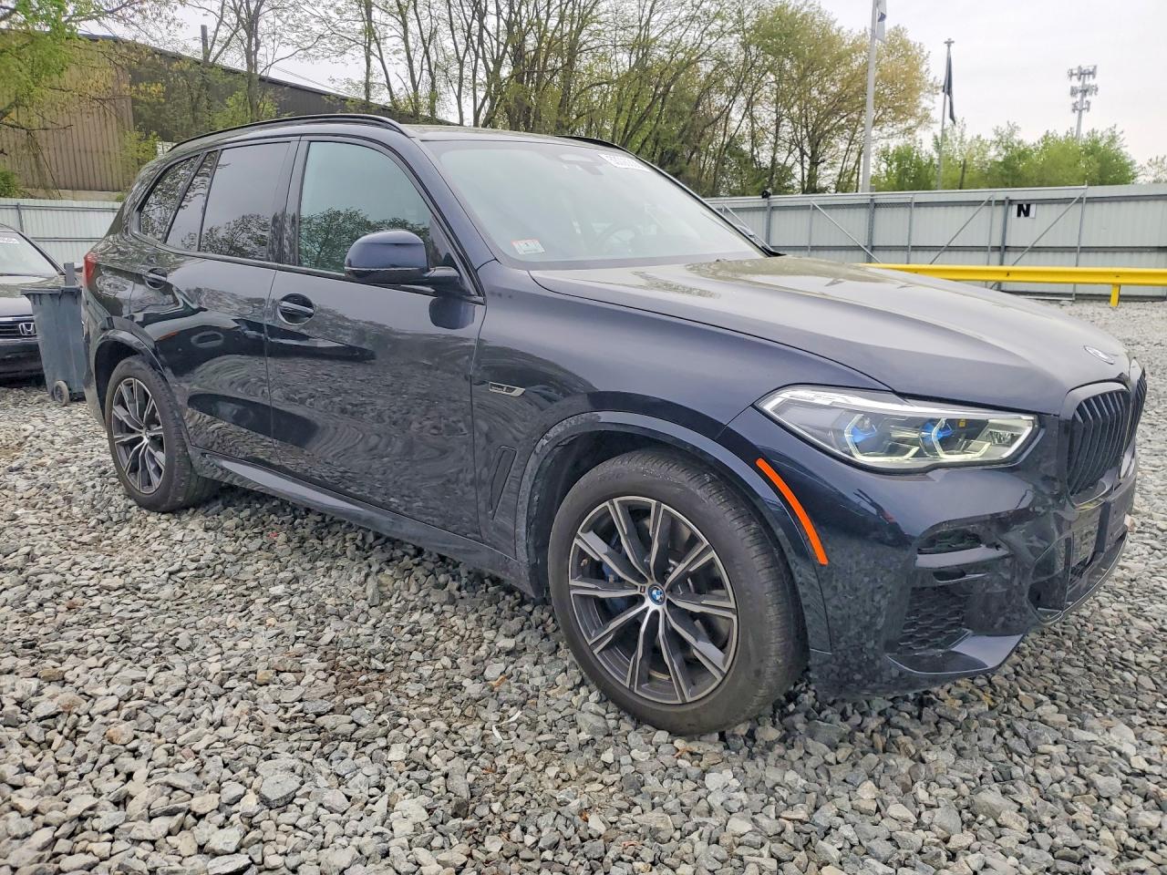 2023 BMW X5 xDrive45e
