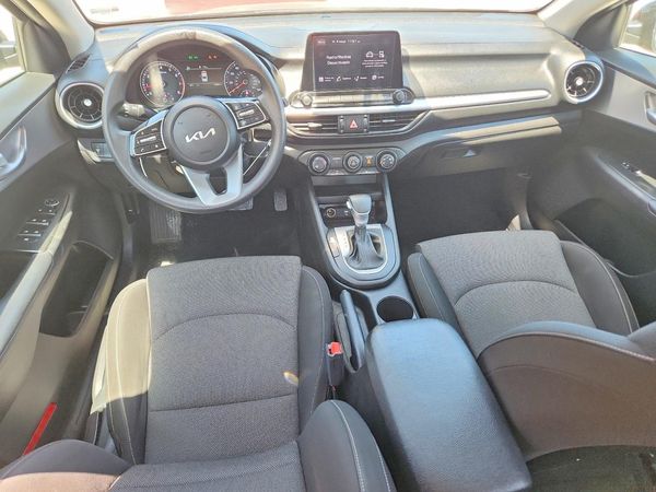 2022 KIA FORTE FE, LXS