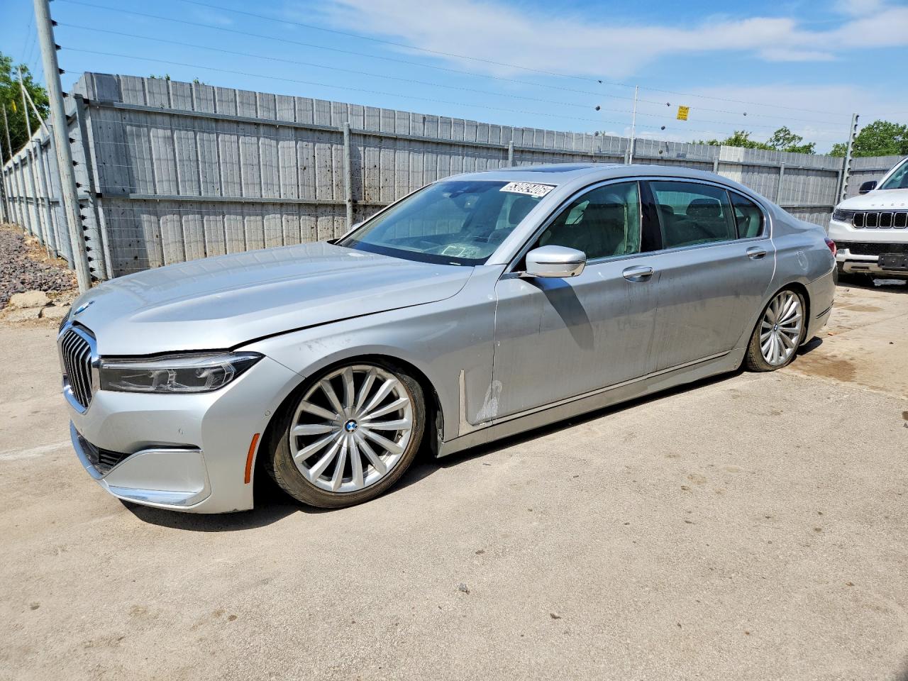 2020 BMW 740
