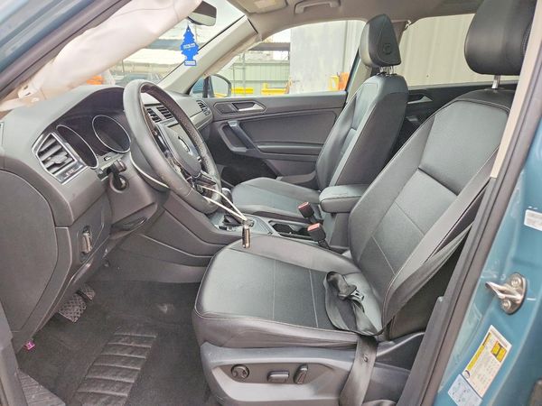 2021 VOLKSWAGEN TIGUAN