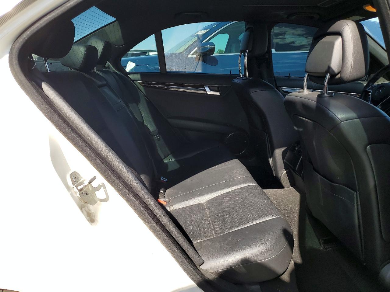 2012 MERCEDES-BENZ C C300 4-MATIC