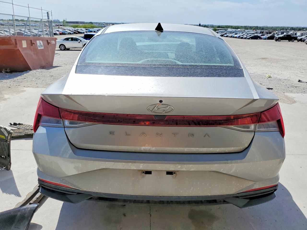2021 HYUNDAI ELANTRA SE