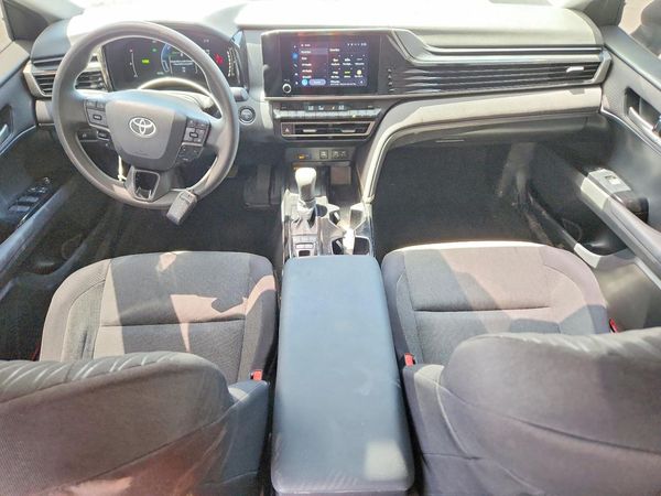 2025 TOYOTA CAMRY