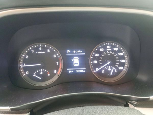 2019 HYUNDAI TUCSON SE