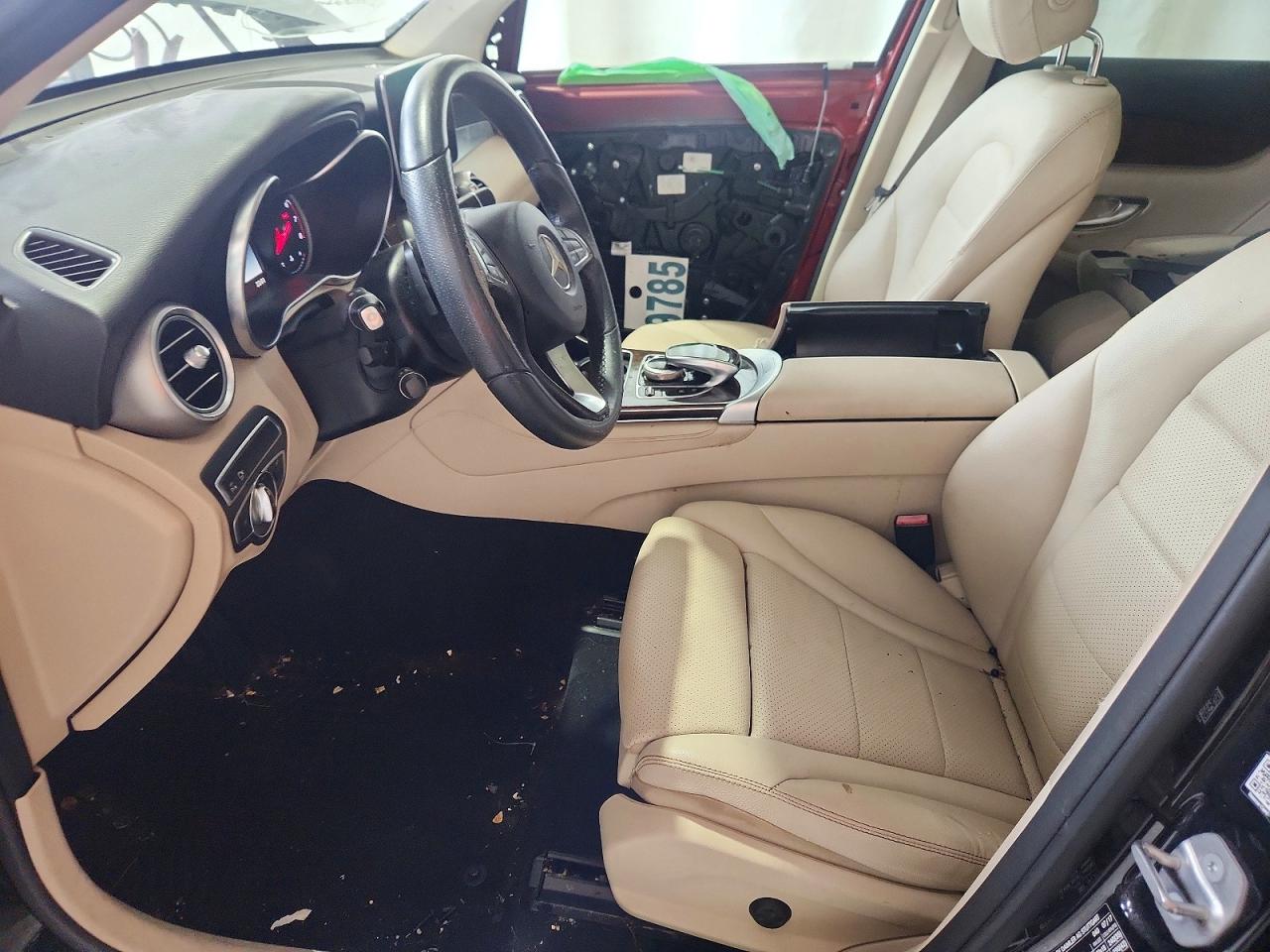 2018 MERCEDES-BENZ GLC GLC300