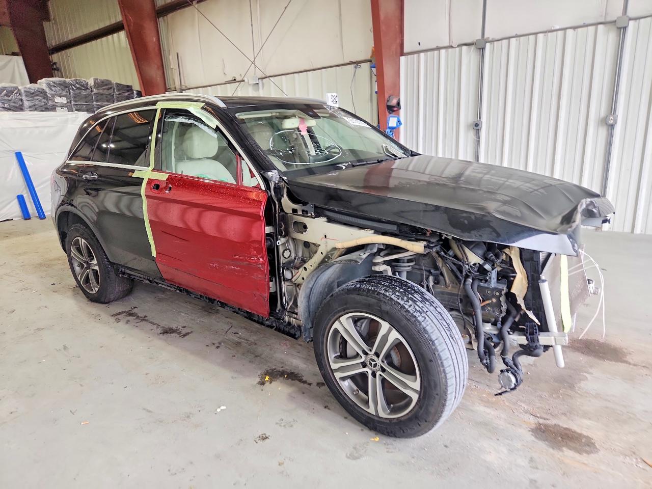 2018 MERCEDES-BENZ GLC GLC300