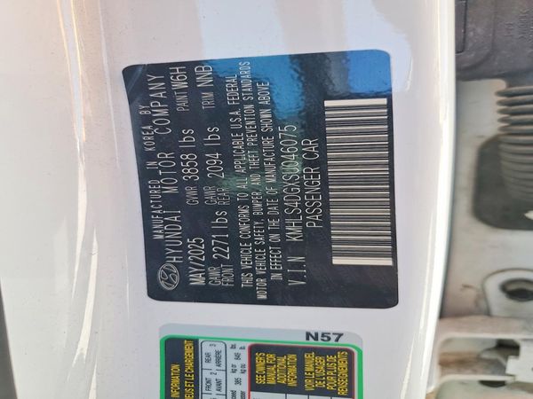 2025 HYUNDAI ELANTRA SEL Convenience