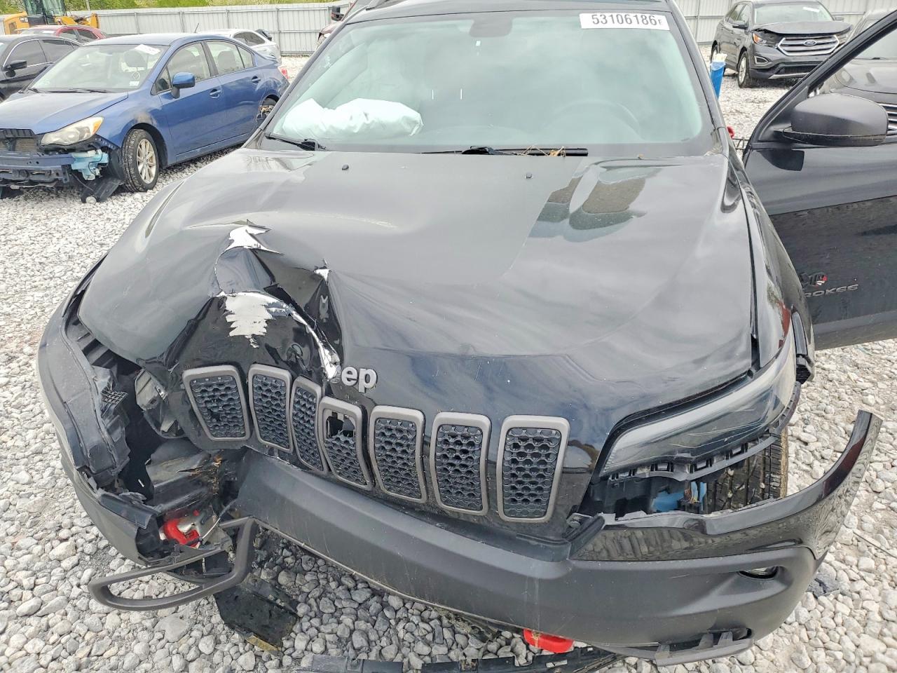 2019 JEEP CHEROKEE TRAILHAWK 4X4