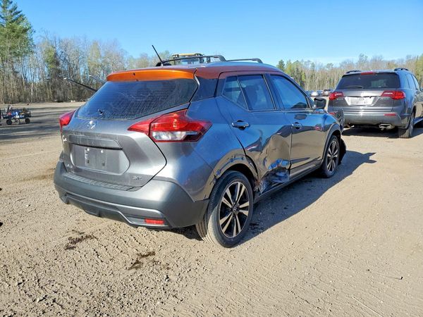 2019 NISSAN KICKS