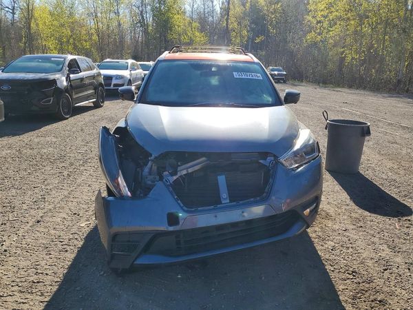 2019 NISSAN KICKS