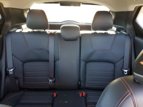 2019 NISSAN KICKS