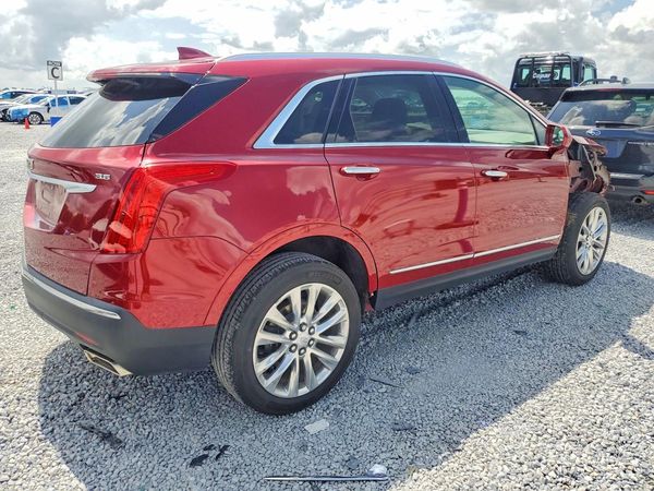 2019 CADILLAC XT5 Luxury