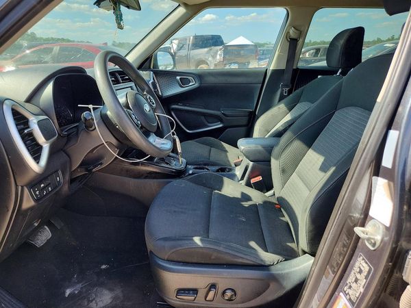 2021 KIA SOUL LX, S, X-Line — DENT