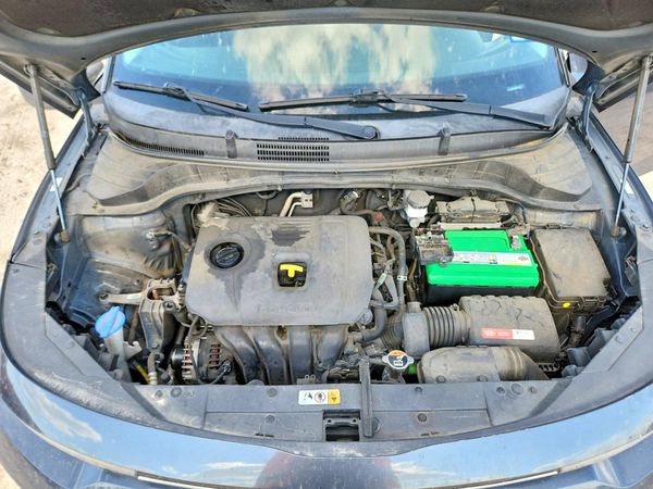2021 KIA SOUL LX, S, X-Line — Engine bay