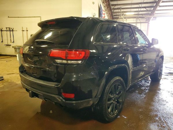 2021 JEEP GRAND CHEROKEE Laredo