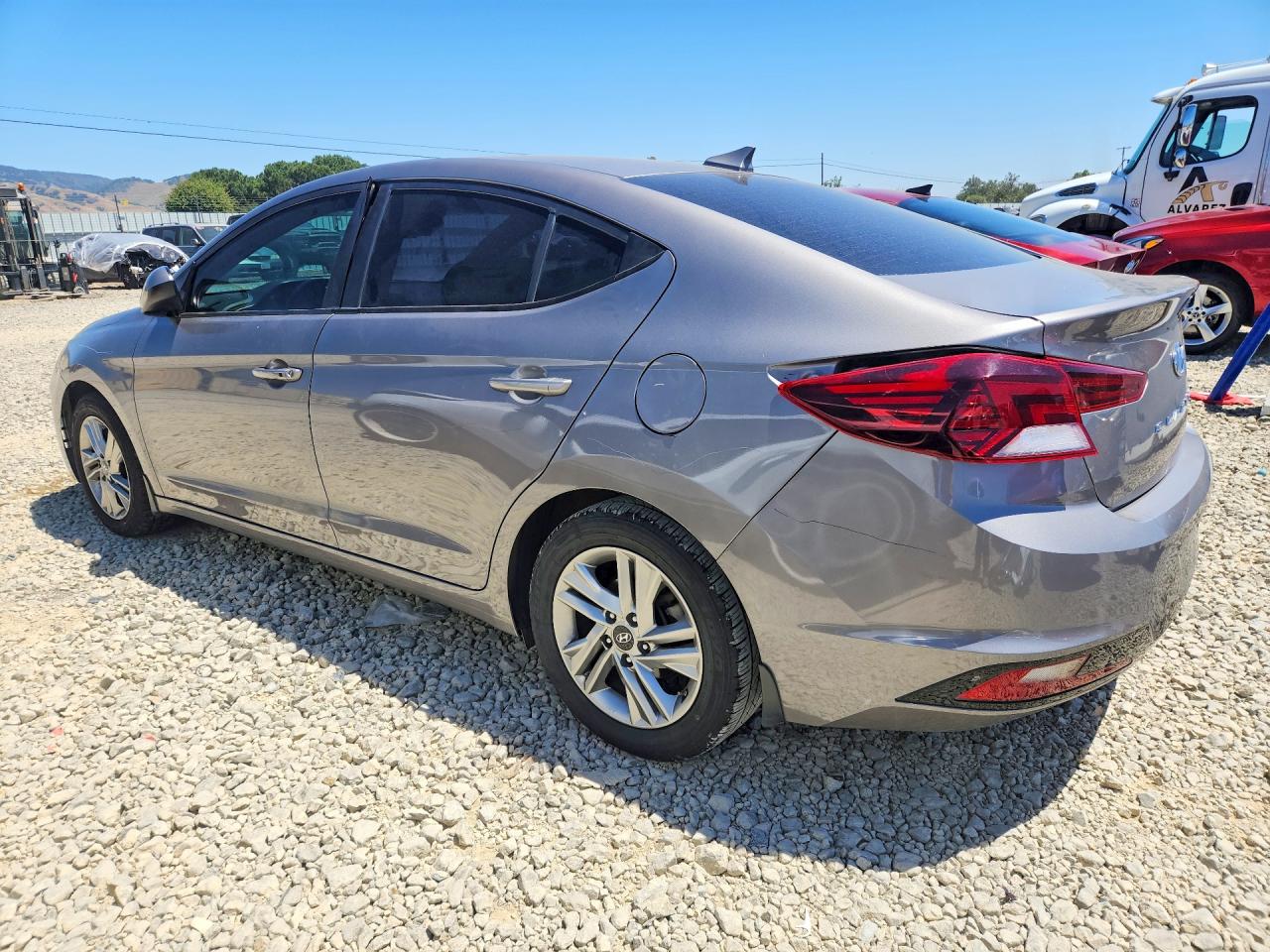 2020 HYUNDAI ELANTRA