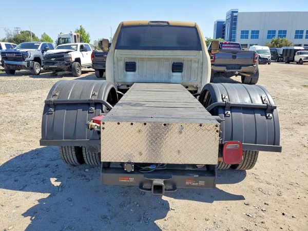 2014 RAM 3500 REG CAB CHASSIS — DIRR
