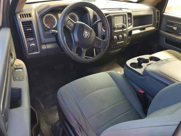 2014 RAM 3500 REG CAB CHASSIS — CKPT