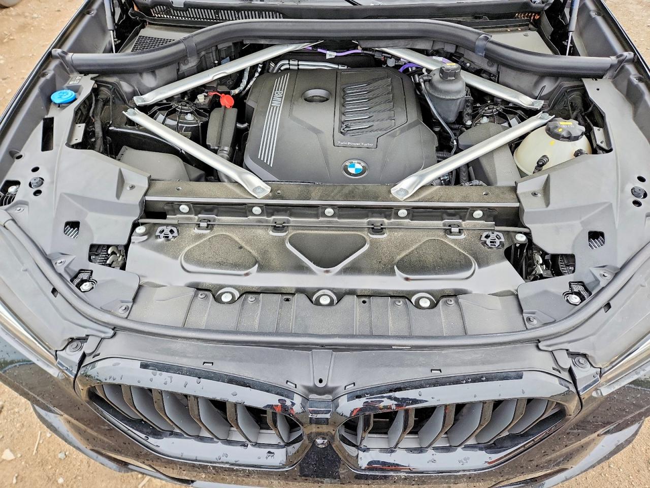 2022 BMW X6 xDrive40i