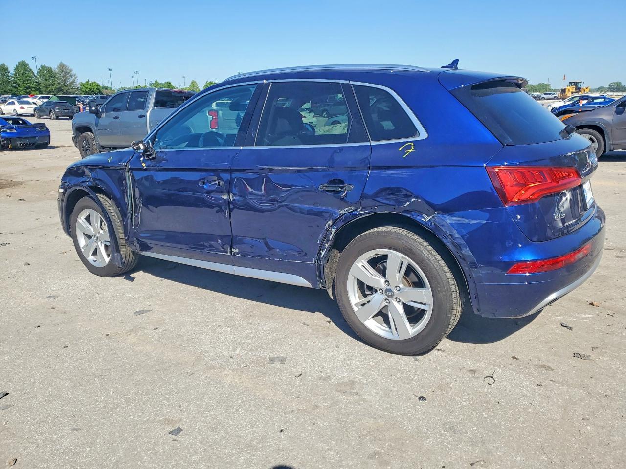 2018 AUDI Q5