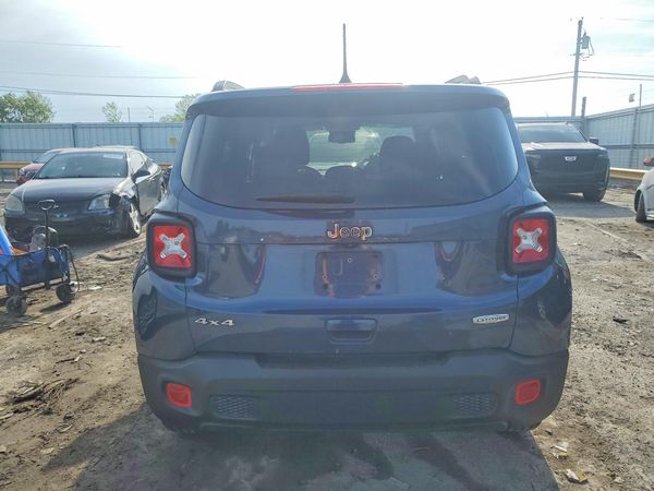 2022 JEEP RENEGADE LATITUDE 4X4