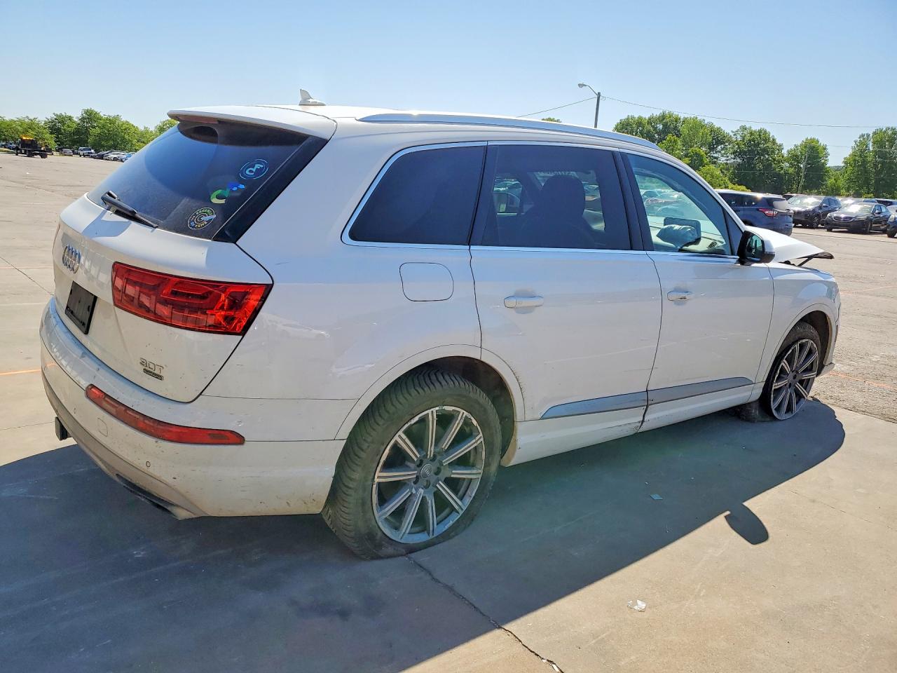 2018 AUDI Q7 quattro Premium Plus