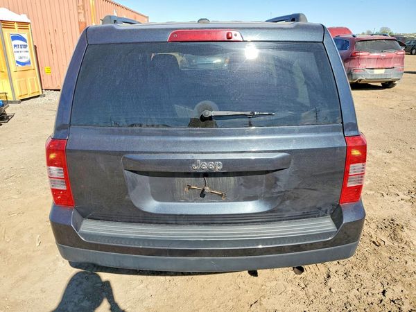 2016 JEEP PATRIOT SPORT FWD