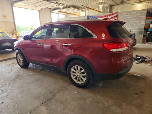 2016 KIA SORENTO L / LX