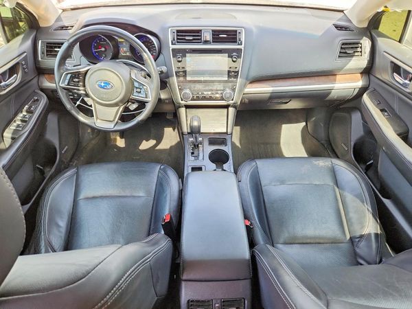 2018 SUBARU OUTBACK Limited+M/R+NAVI — CKPT