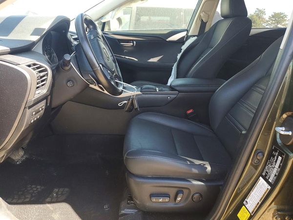 2021 LEXUS NX 300