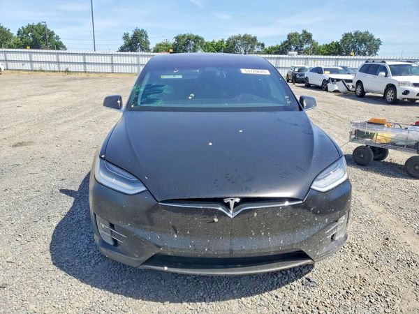 2020 TESLA MODEL X