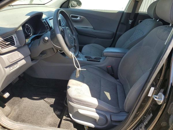 2017 KIA NIRO FE / LX / LX Tech