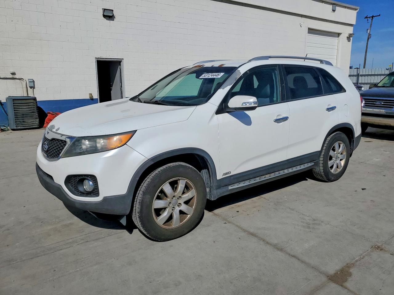 2013 KIA SORENTO Base / LX
