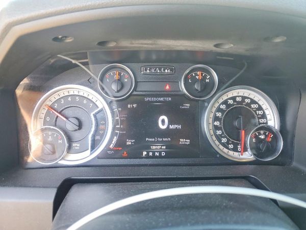 2016 RAM 1500 SLT