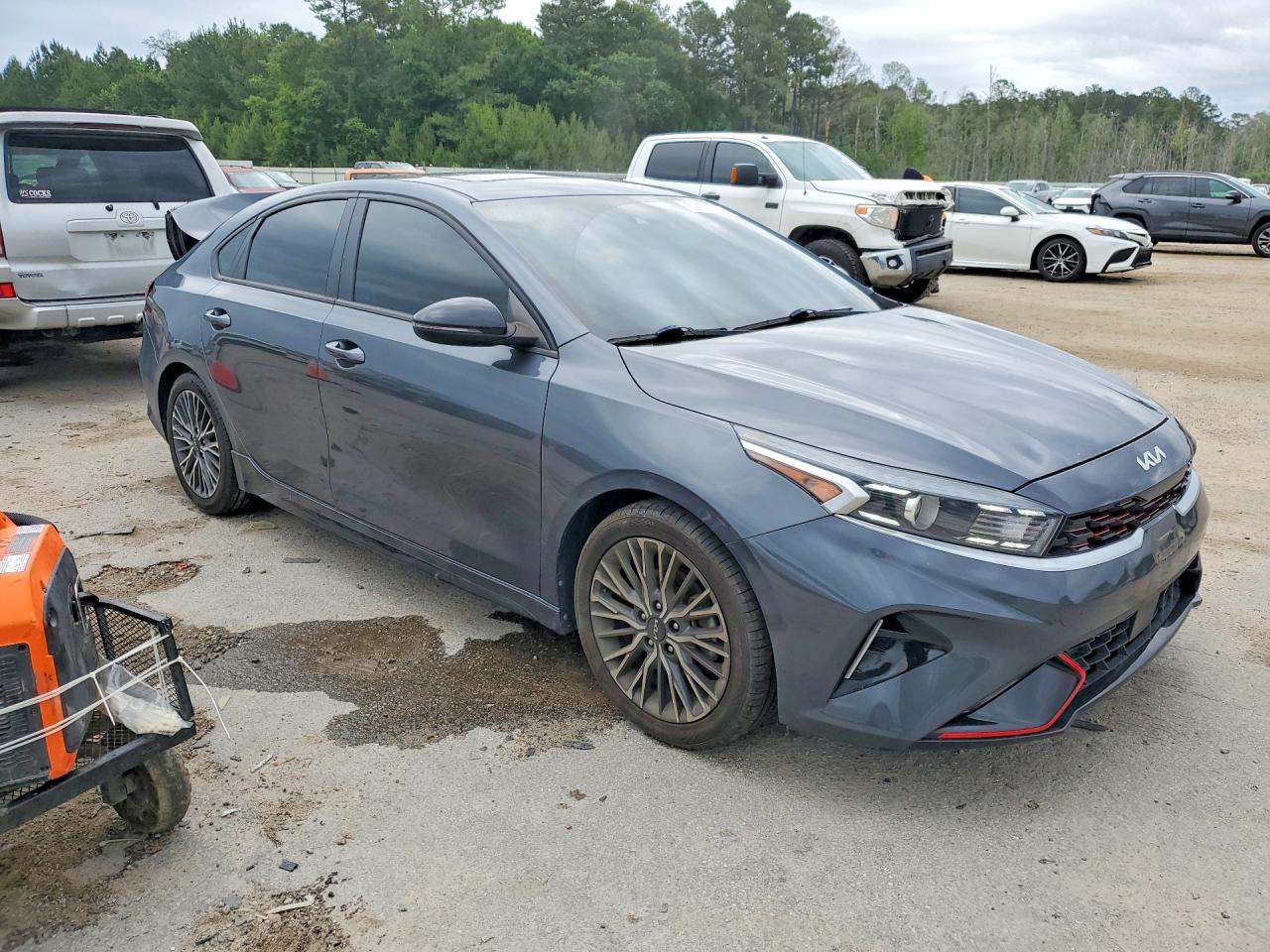 2023 KIA FORTE GT Line