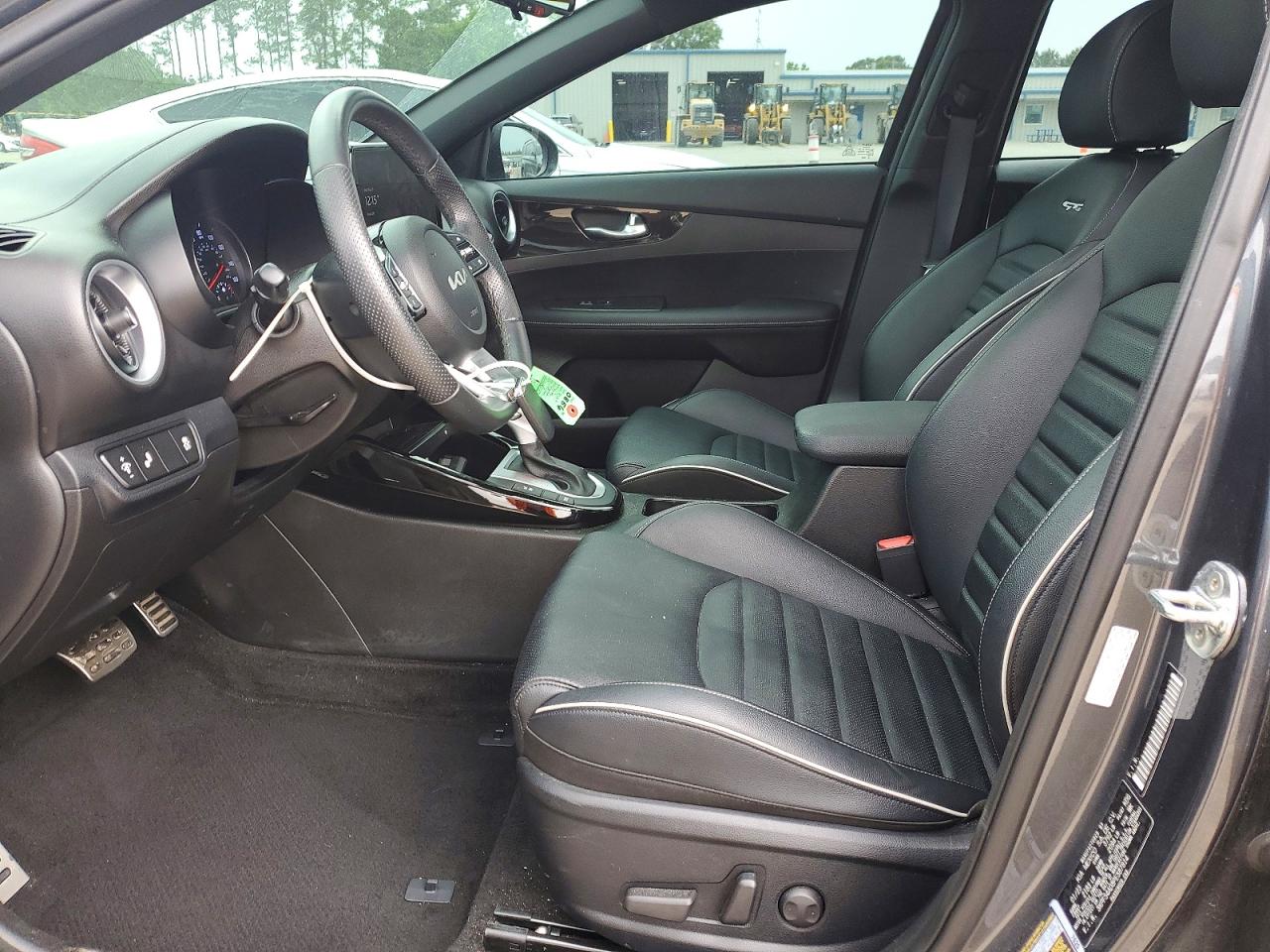 2023 KIA FORTE GT Line