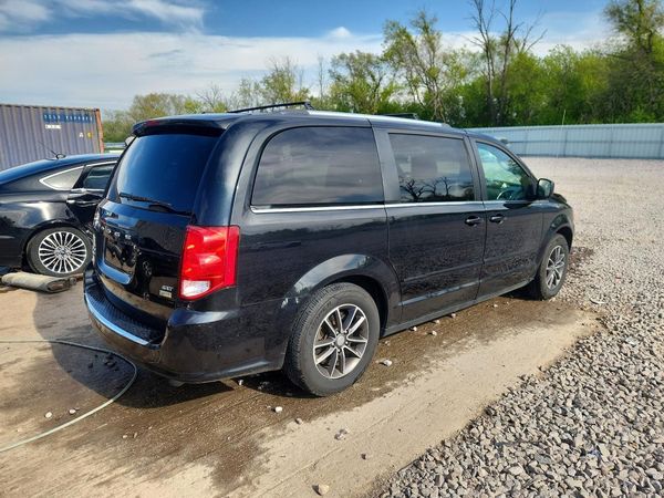 2017 DODGE GRAND CARAVAN