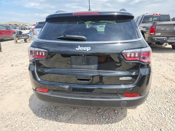 2018 JEEP COMPASS LATITUDE 4X2