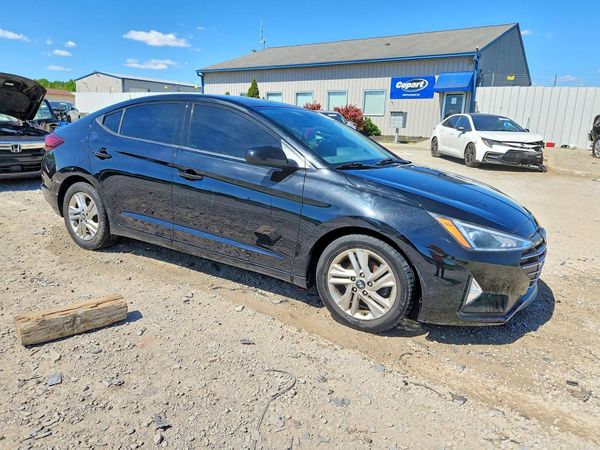 2019 HYUNDAI ELANTRA