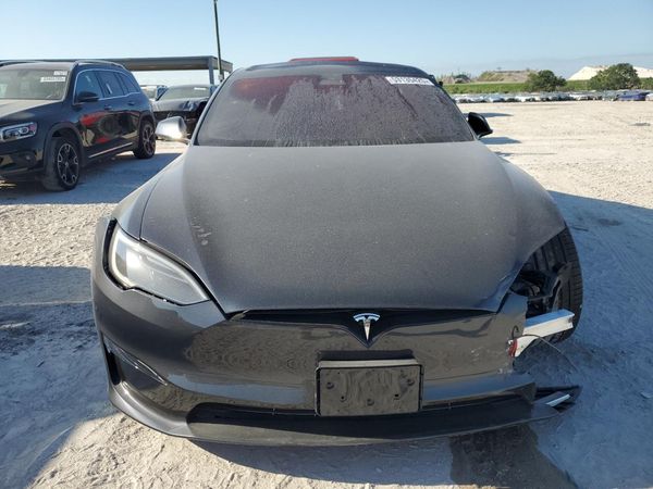 2024 TESLA MODEL S