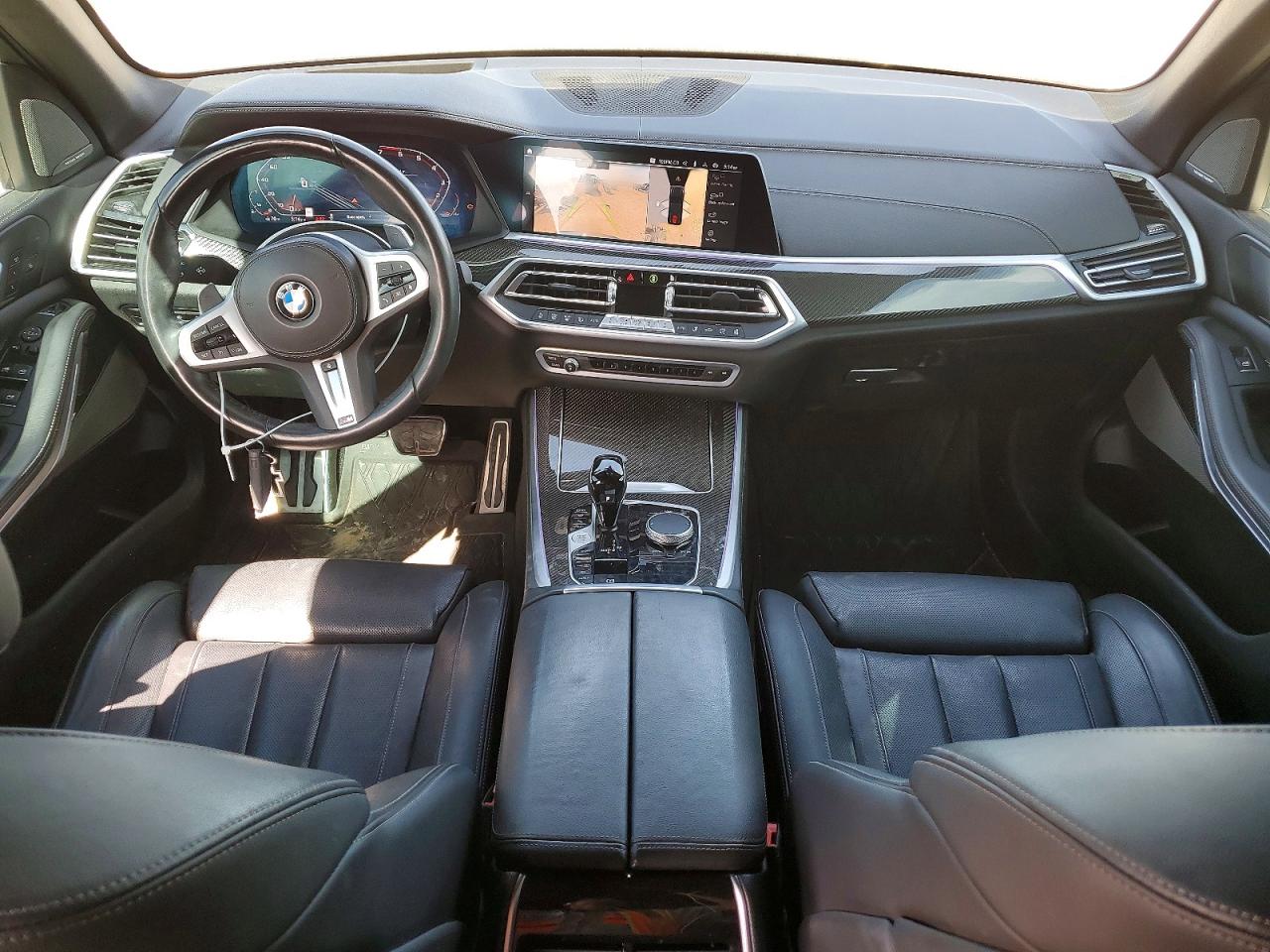 2022 BMW X5 M50i