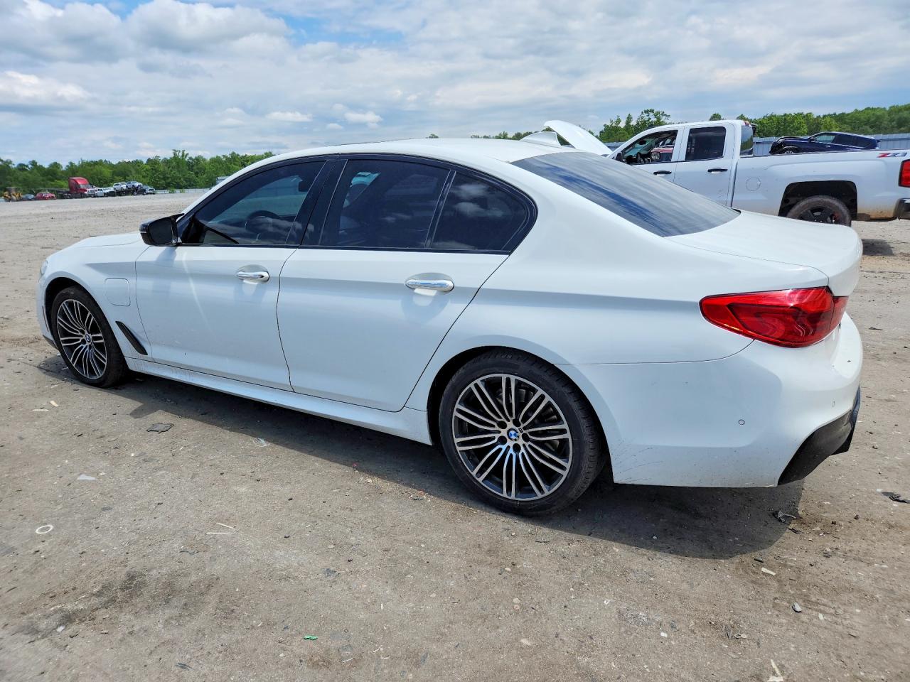 2018 BMW 530E