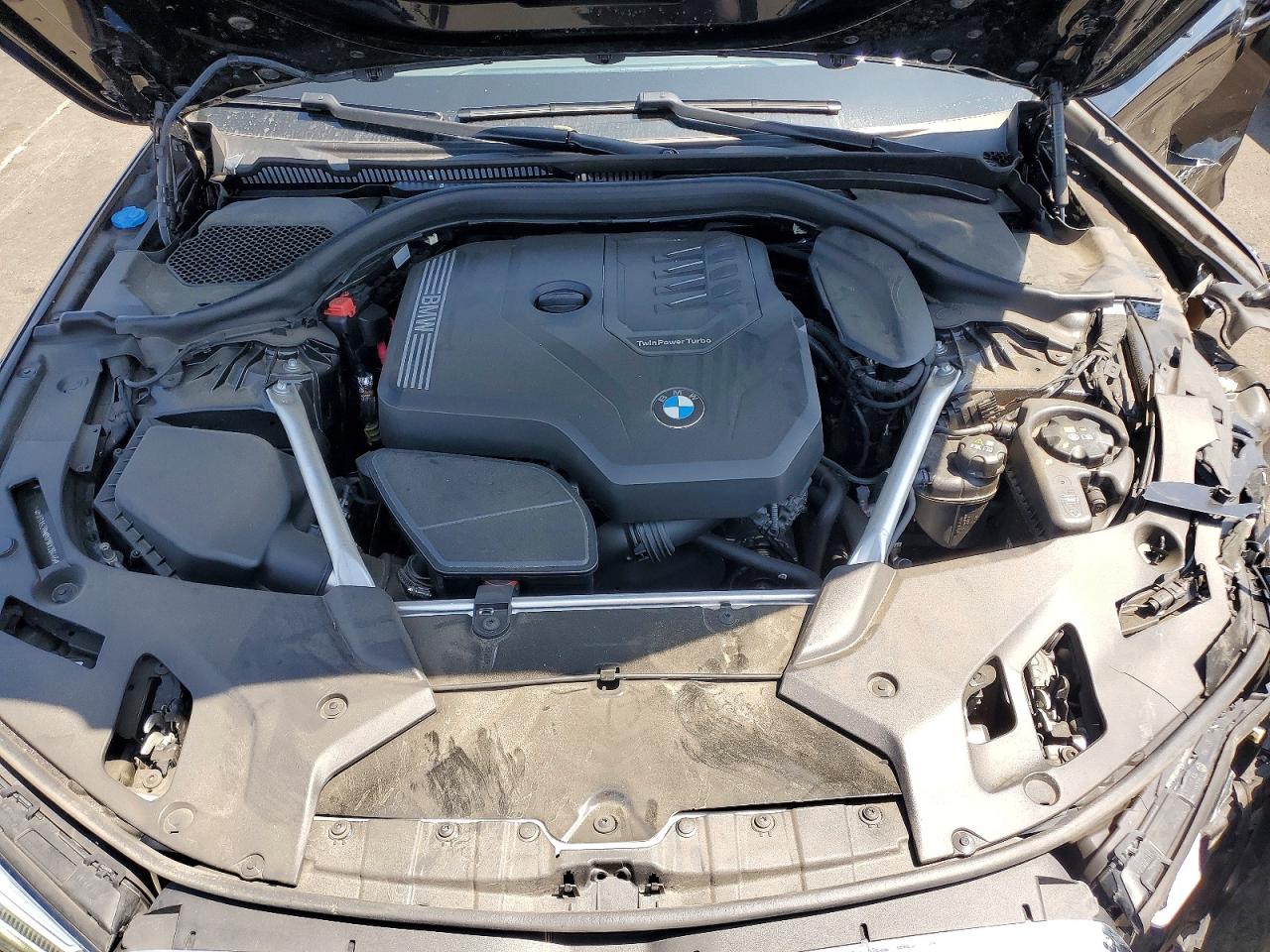 2023 BMW 530