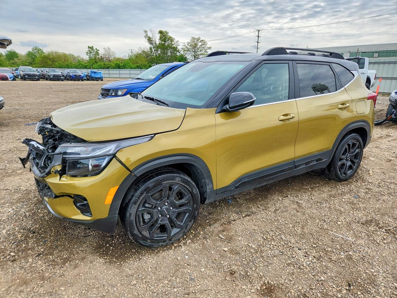 2024 KIA SELTOS S, X-Line