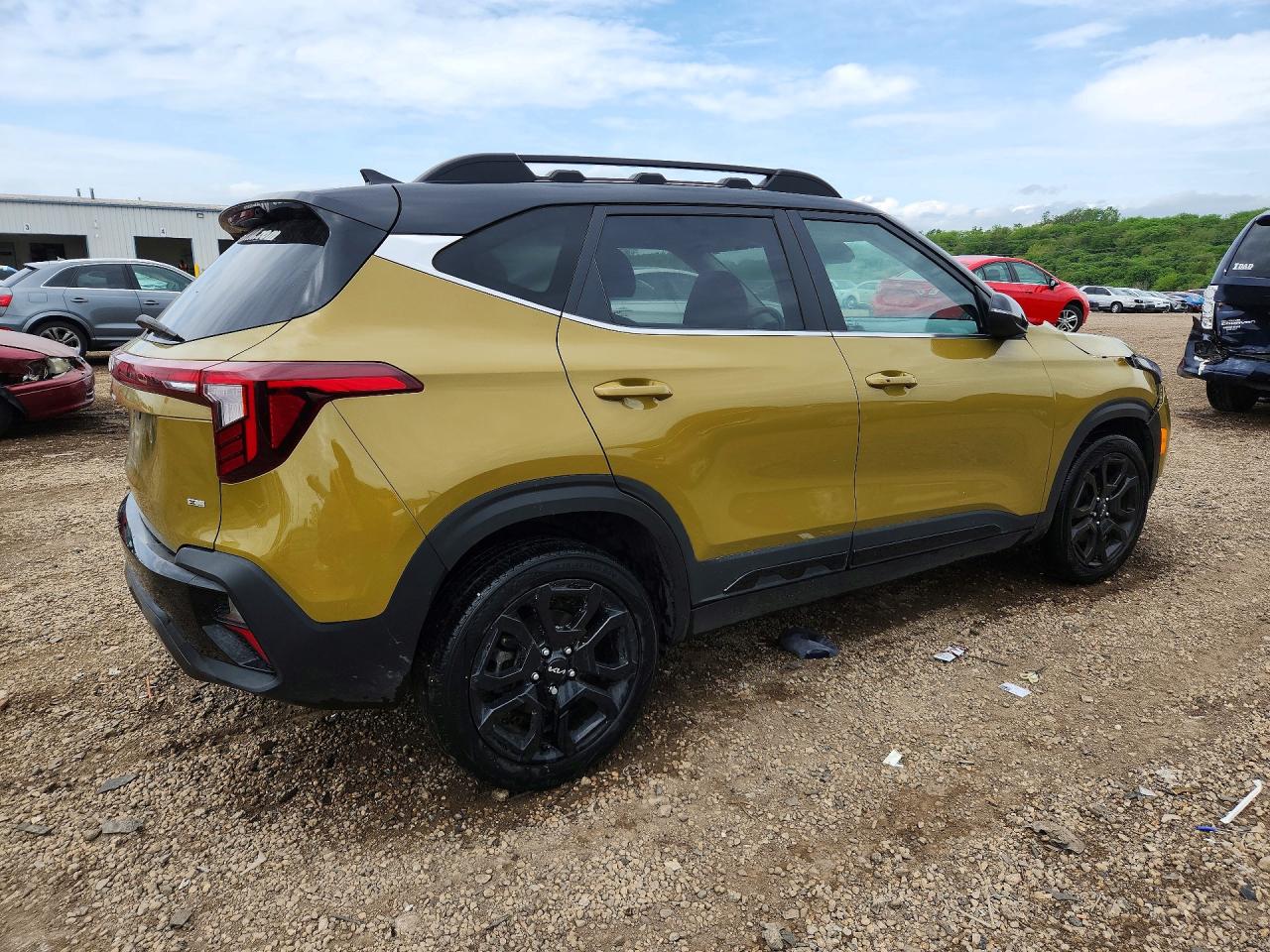 2024 KIA SELTOS S, X-Line